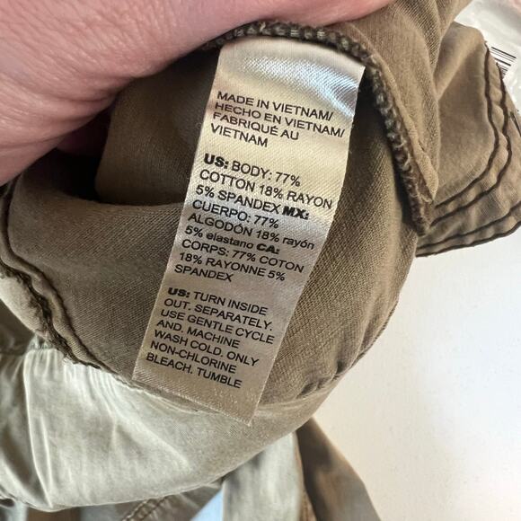 White House Black Market Snap Front Snatch Waist Stretch Military Jacket Size 0 - Picture 13 of 16